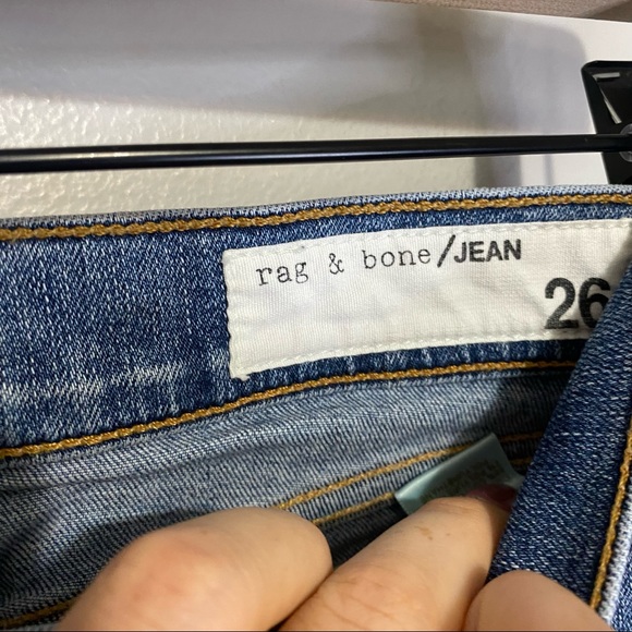 rag & bone Skinny Distressed Midland Raw Hem Jeans Size 26 - Picture 5 of 9